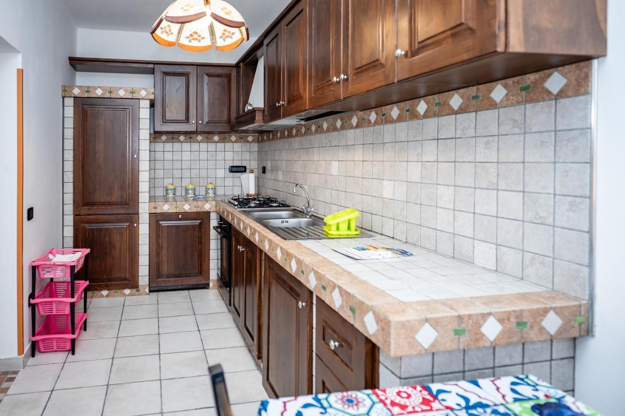 Casa Aniello Βίλα Caprioli Εξωτερικό φωτογραφία